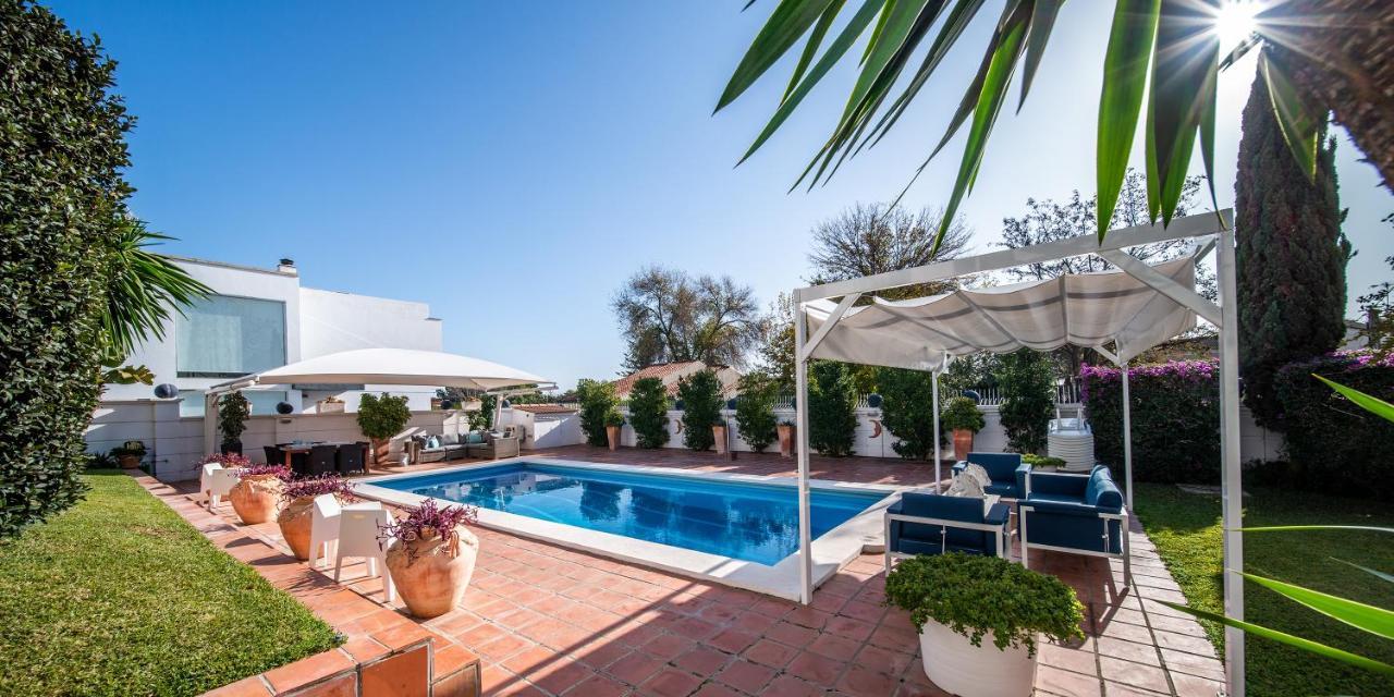 Hotel B&B Casa Arena Sevilla Томарес Екстериор снимка