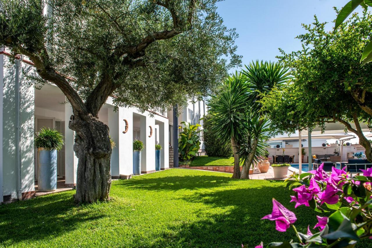 Hotel B&B Casa Arena Sevilla Томарес Екстериор снимка